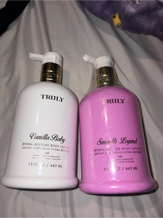 TRULY Other - New truly vanilla baby & smooth legend
